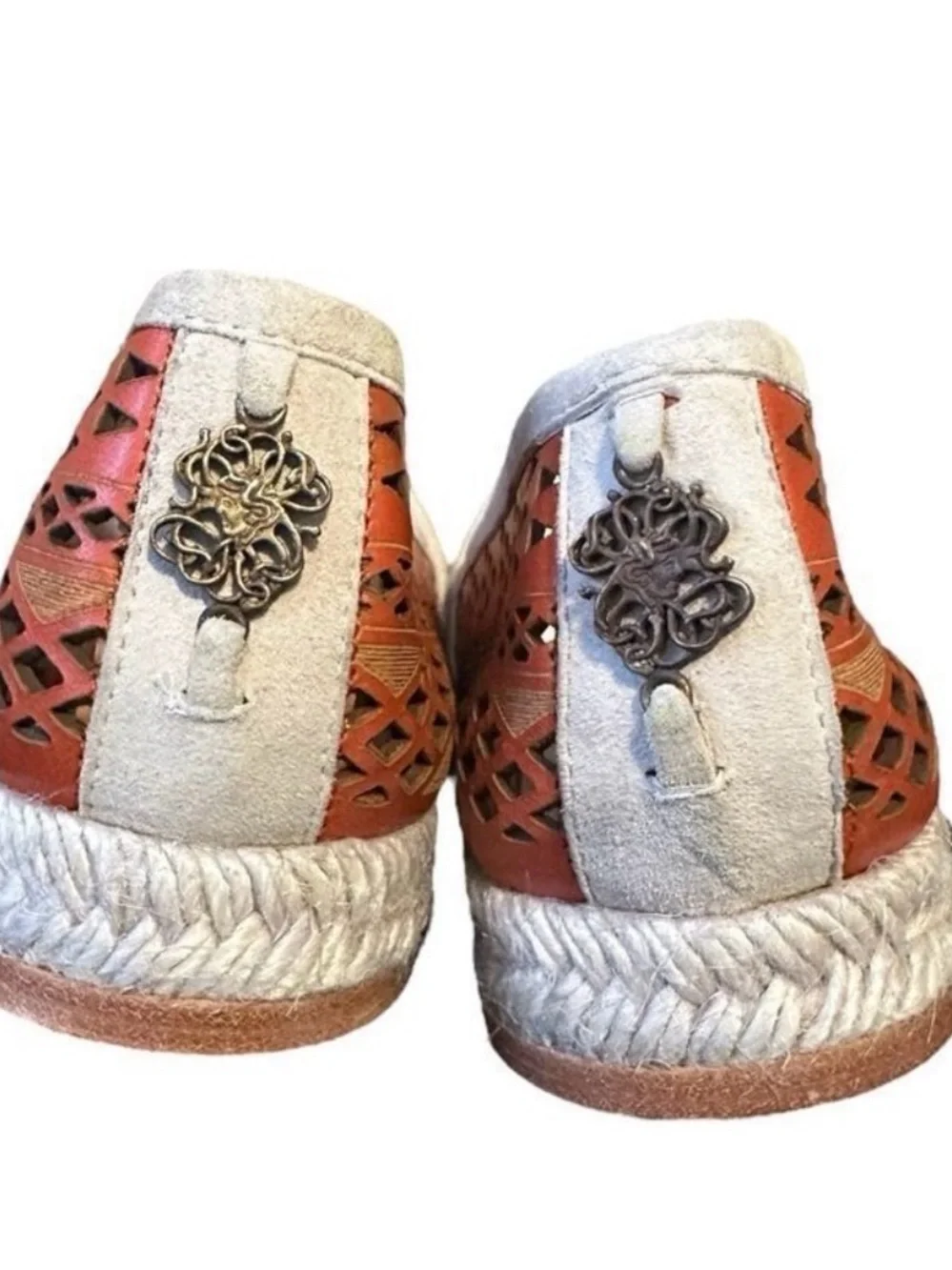 NWOB Cobra Society Women Wool & Leather Laser Cut Tapestry Espadrilles Size 7